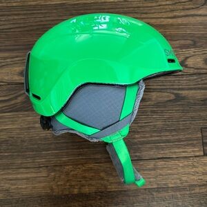 Kid ski helmet
